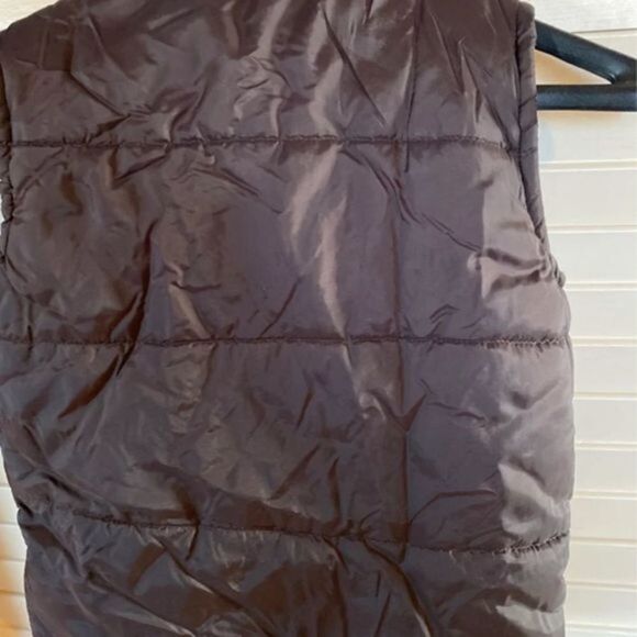 Timberland boys puffer vest, brown and blue with graphic logo on the front - Picture 2 of 3